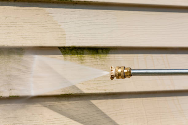 Garage Pressure Washing in Yoakum, TX